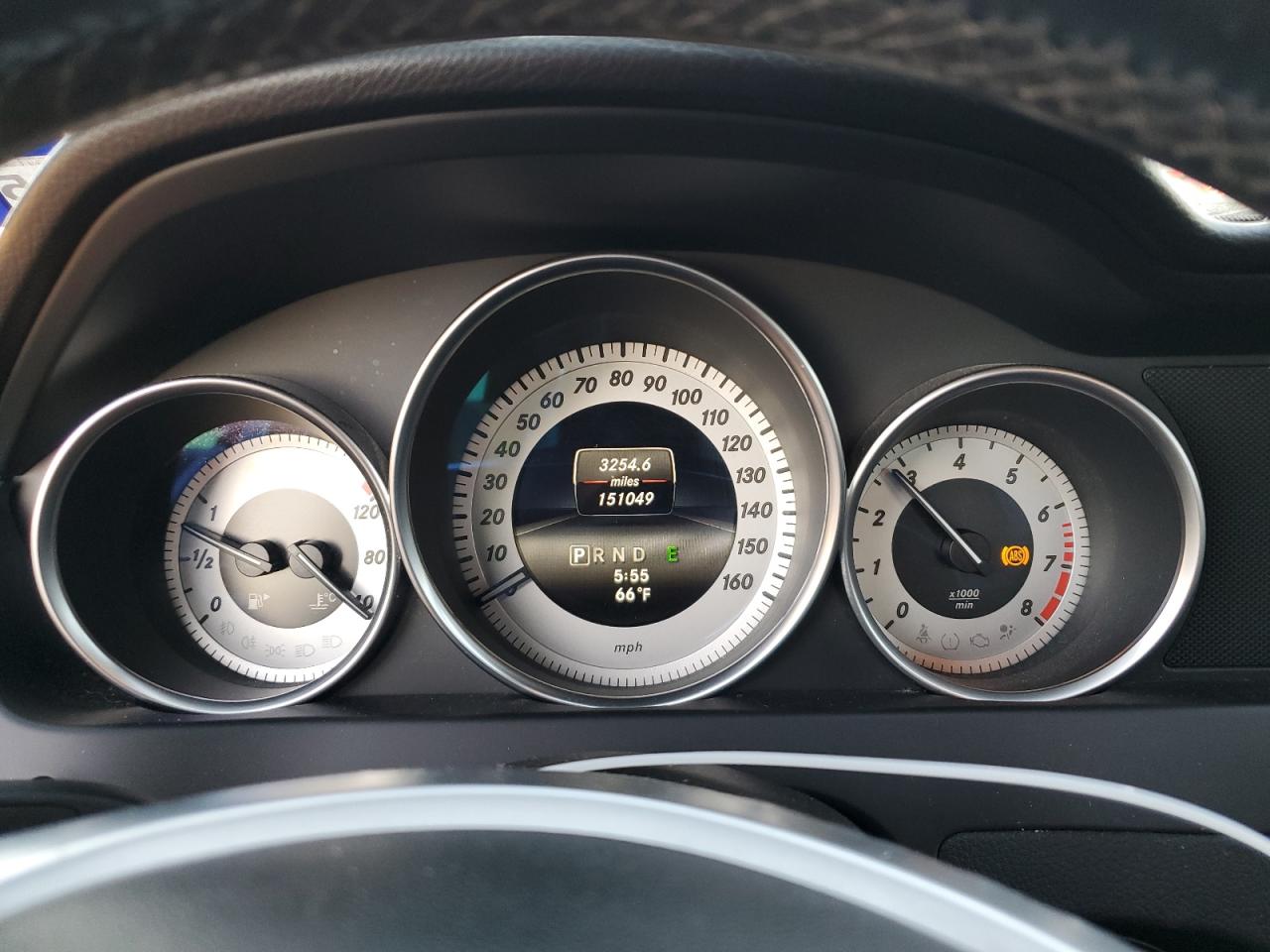 2014 Mercedes-Benz C-klasse VIN WDDGF4HBXER318386 Copart auction photo, front end / minor dent/scratches damage thumbnail 9