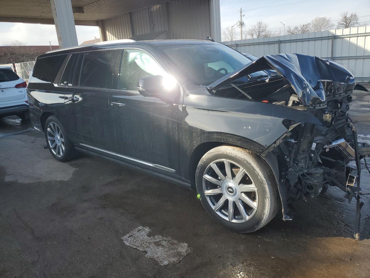 2021 Cadillac Escalade VIN 1GYS4MKLXMR343647 Copart auction photo, front end damage thumbnail 4