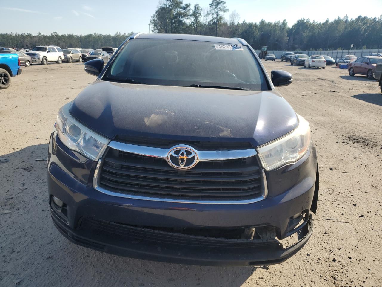 2016 Toyota Highlander VIN 5TDKKRFH0GS159001 Copart auction photo, side / front end damage thumbnail 5