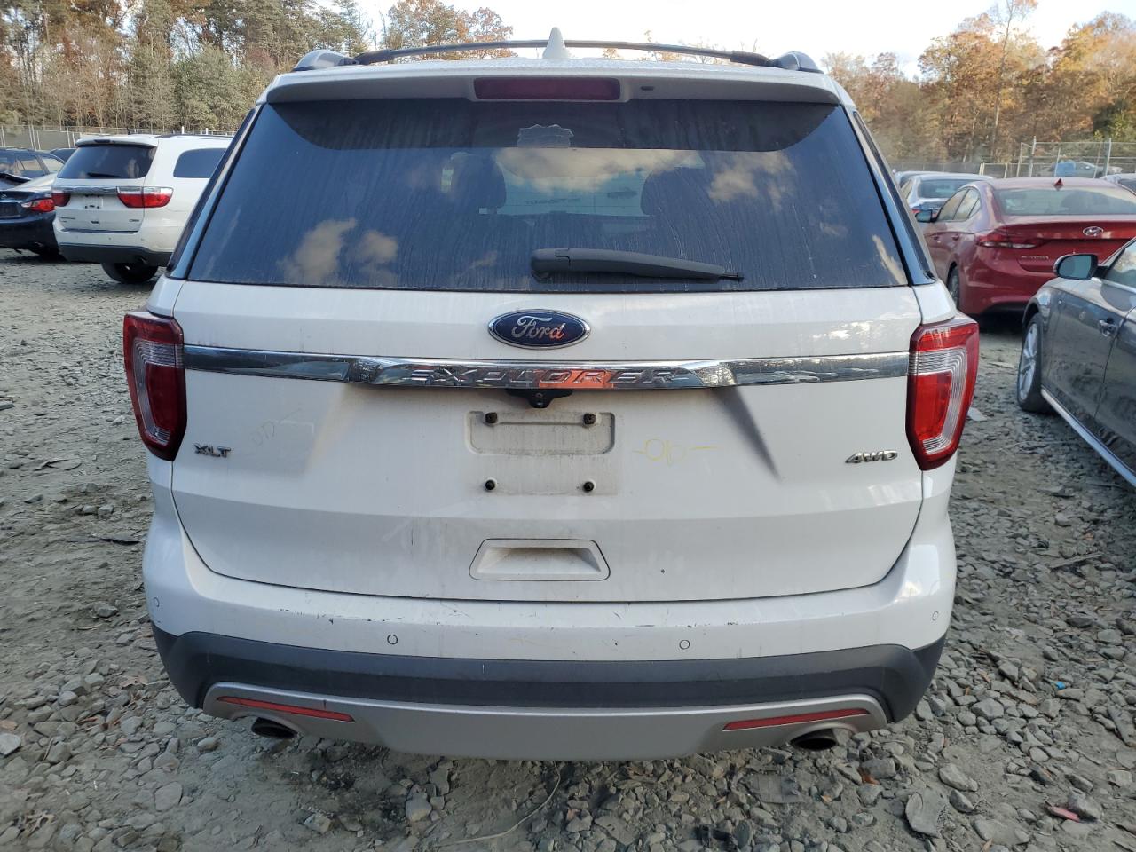 2017 Ford Explorer VIN 1FM5K8D86HGC52171 Copart auction photo, front end damage thumbnail 6