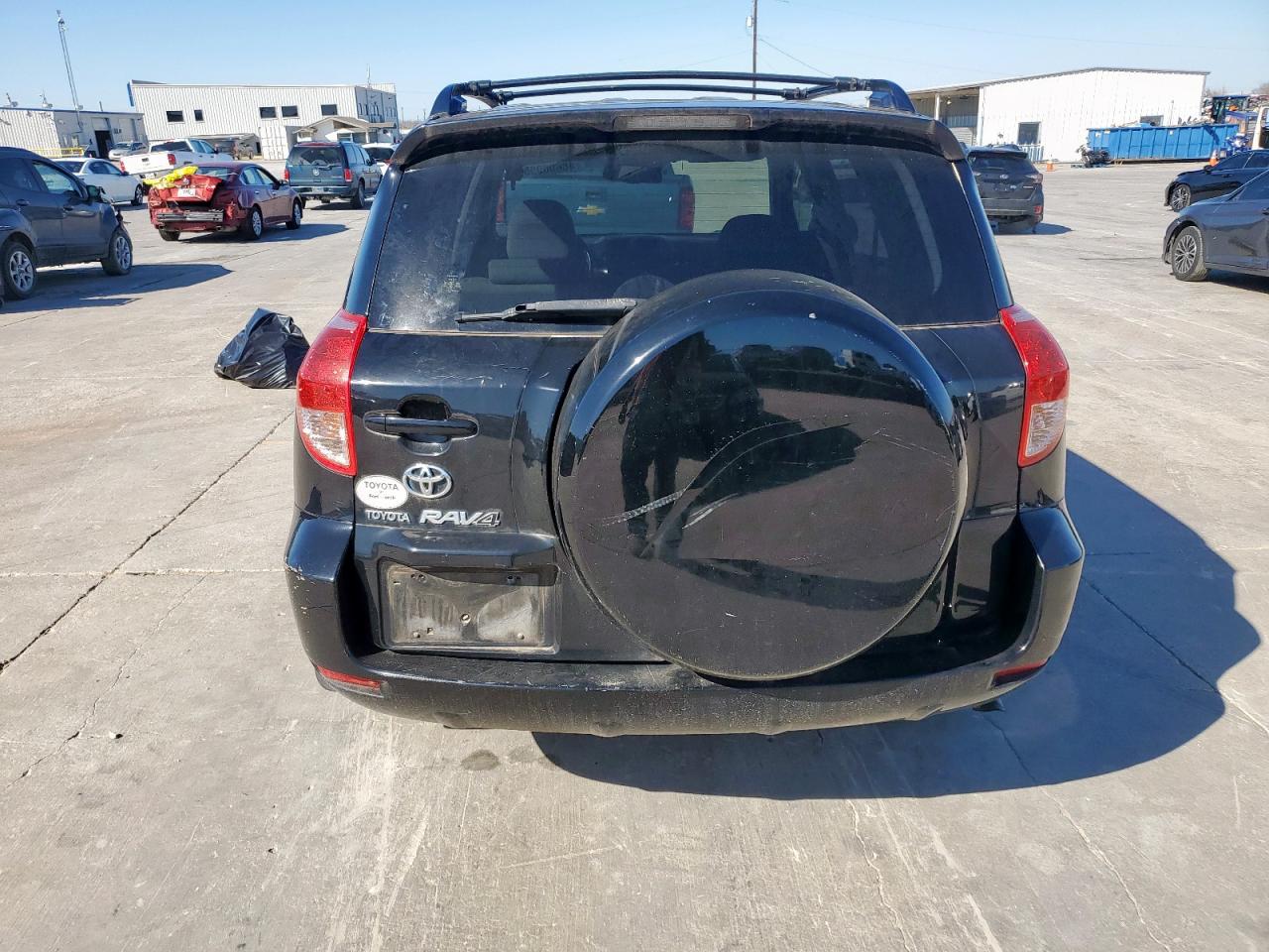2008 Toyota RAV 4 VIN JTMZD31V286069126 Copart auction photo, front end damage thumbnail 6