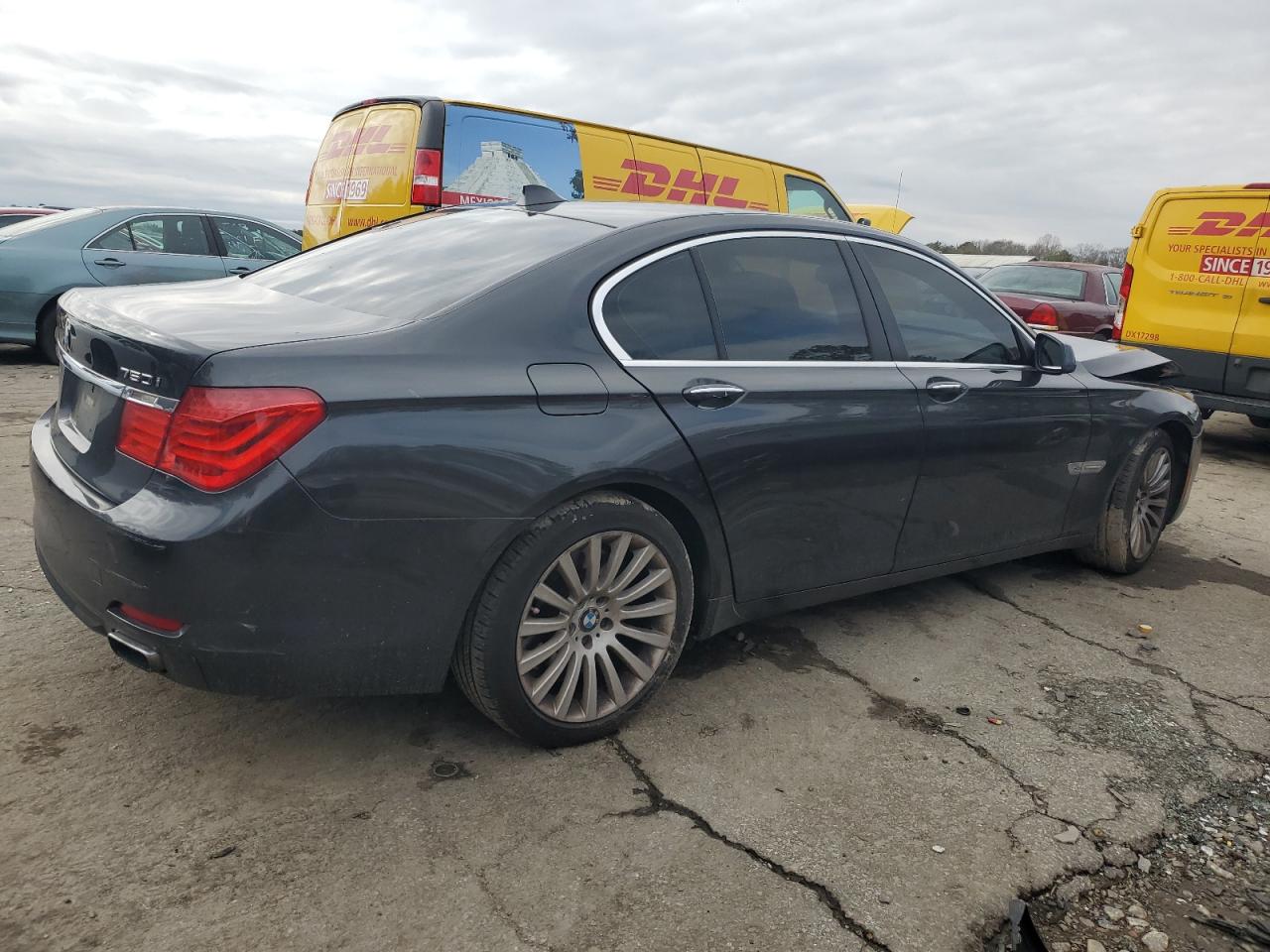 2012 BMW 7er VIN WBAKC6C52CC396443 Copart auction photo, front end damage thumbnail 3