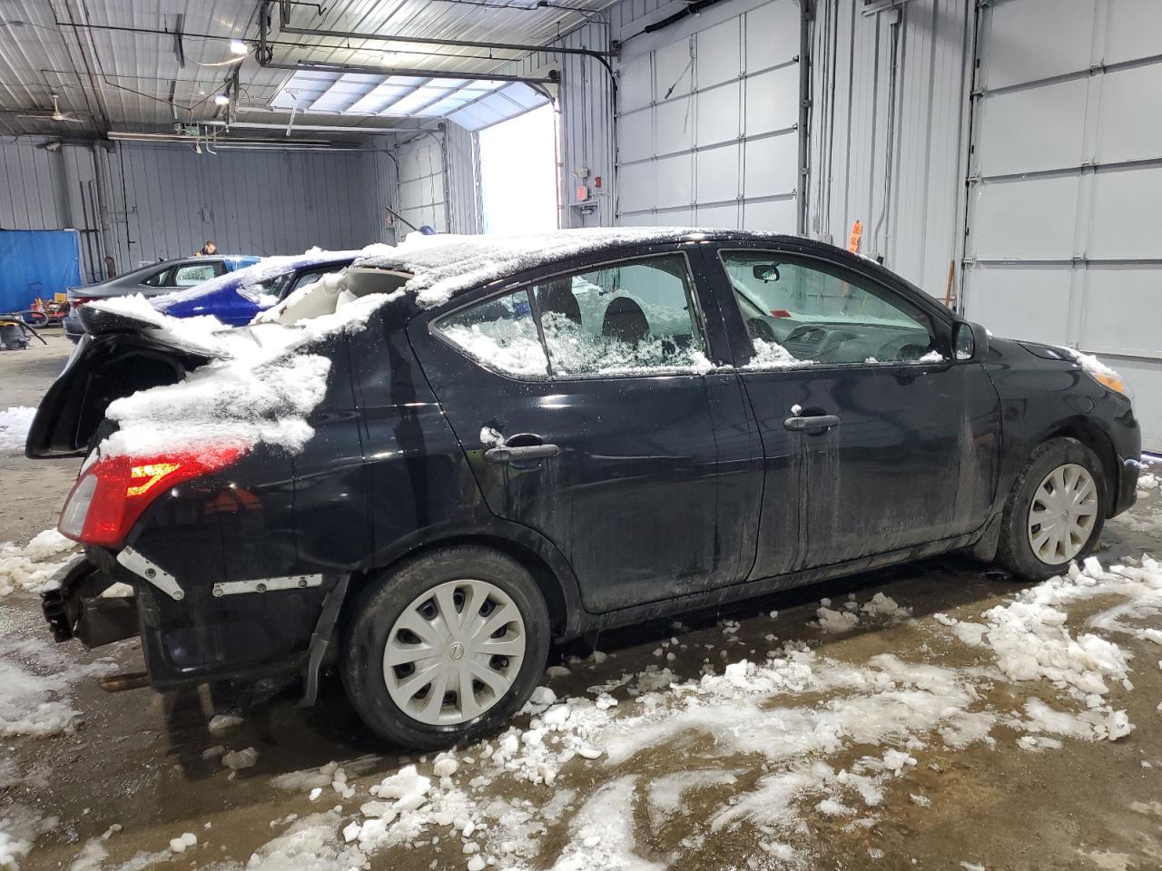 2015 Nissan Versa VIN 3N1CN7AP3FL822177 Copart auction photo, rear end damage thumbnail 3