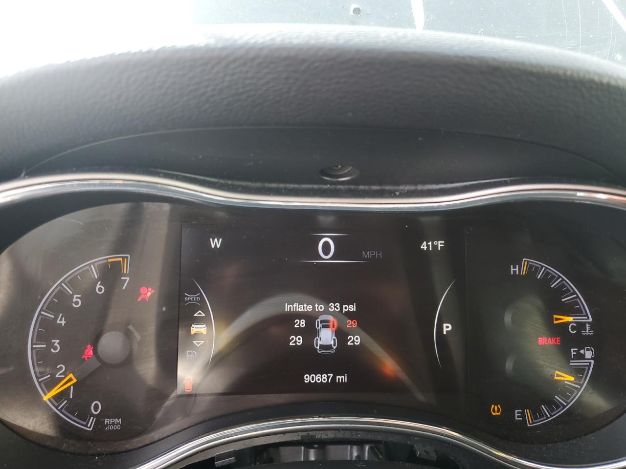 2019 Jeep Grand Cherokee VIN 1C4RJFLG6KC577066 Copart auction photo, front end / hail damage thumbnail 9