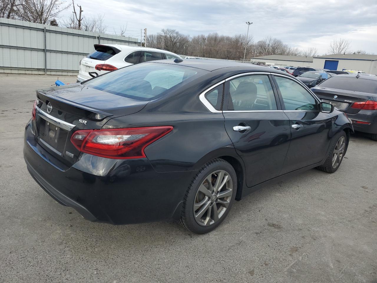 2018 Nissan Altima VIN 1N4AL3AP8JC149528 Copart auction photo, front end damage thumbnail 3