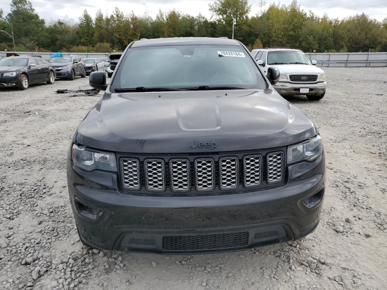 2017 Jeep Grand Cherokee VIN 1C4RJFAG4HC894923 Copart auction photo, vandalism damage thumbnail 5
