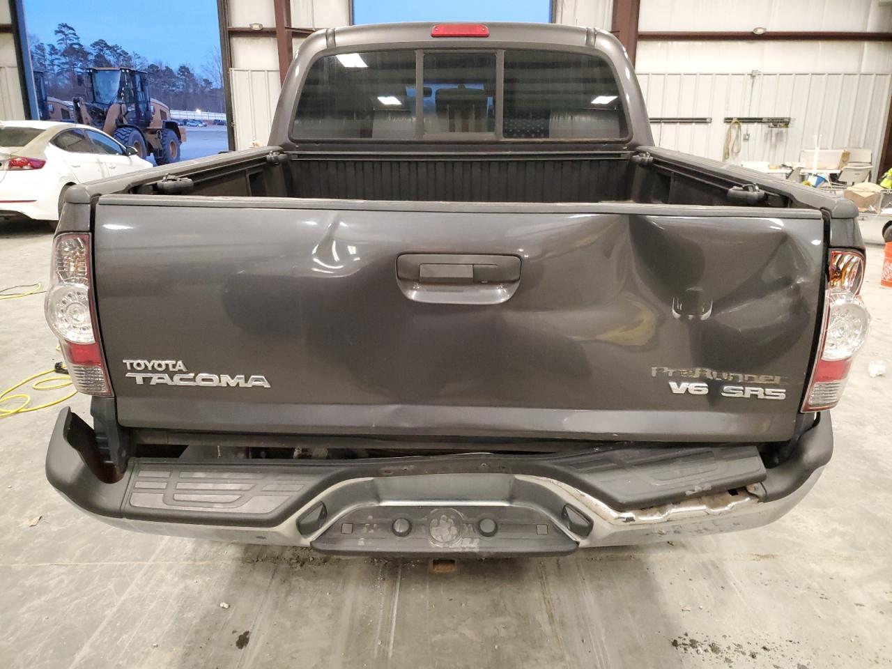 2011 Toyota Tacoma VIN 5TFJU4GN5BX010874 Copart auction photo, rear end / side damage thumbnail 6