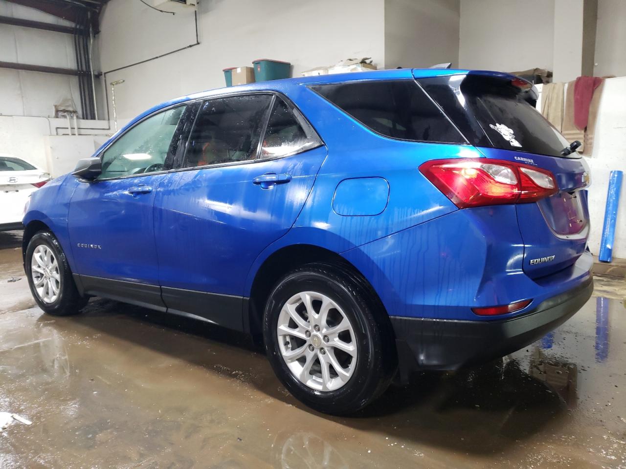 2019 Chevrolet Equinox VIN 3GNAXHEV5KS574146 Copart auction photo, front end / side damage thumbnail 2