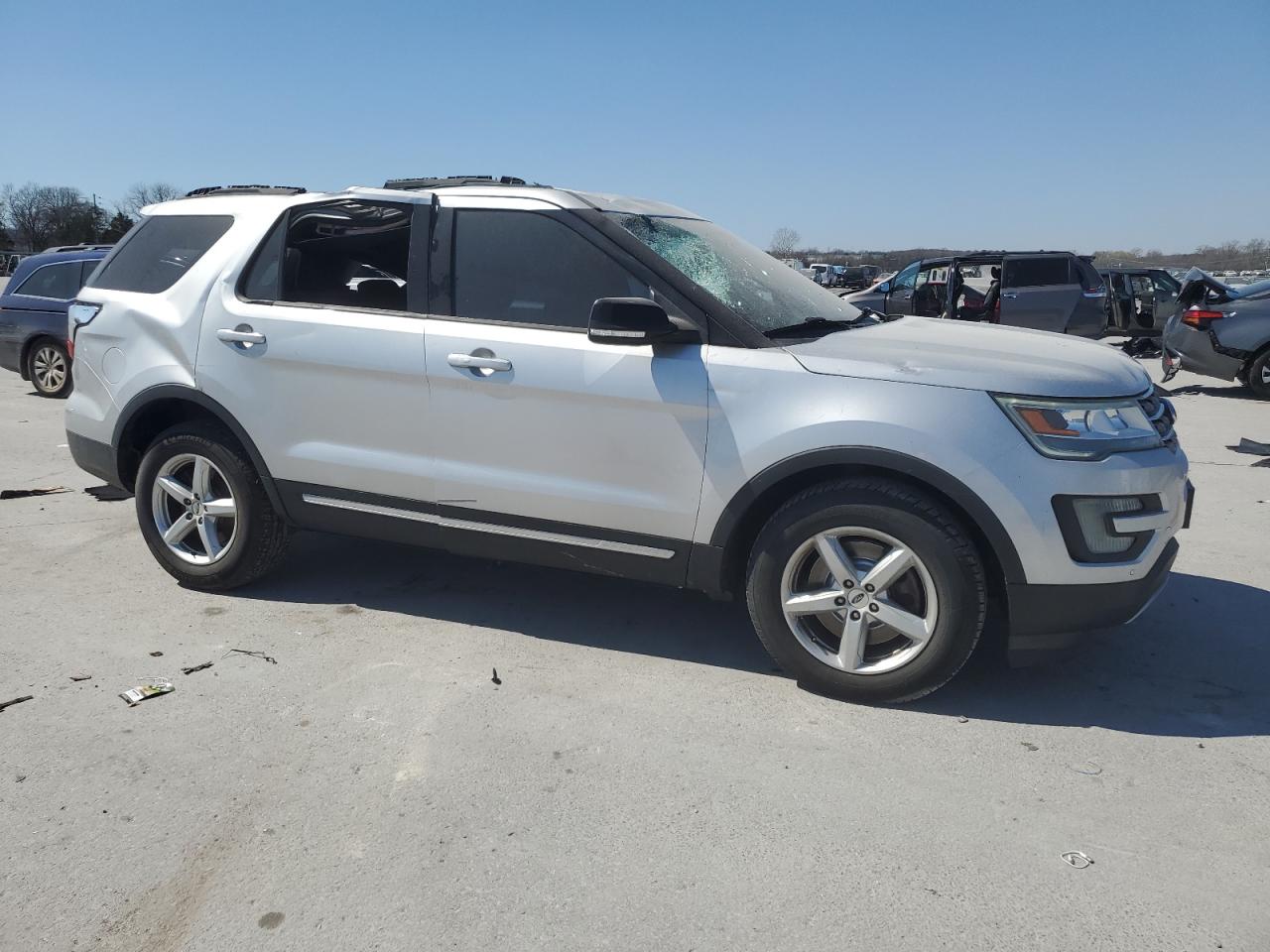 2017 Ford Explorer VIN 1FM5K8D88HGA52716 Copart auction photo, top/roof / rear end damage thumbnail 4