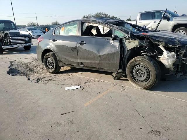 2018 KIA Forte VIN 3KPFK4A70JE219010 Copart auction photo, rollover / side damage thumbnail 11
