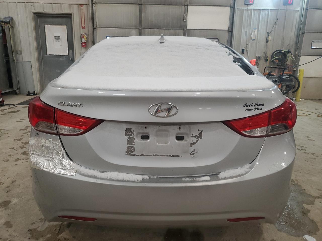 2011 Hyundai Elantra VIN 5NPDH4AE7BH022708 Copart auction photo, front end / top/roof damage thumbnail 6