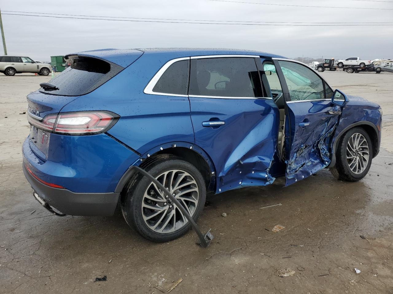 2020 Lincoln Nautilus VIN 2LMPJ8K91LBL00994 Copart auction photo, side / rear end damage thumbnail 3