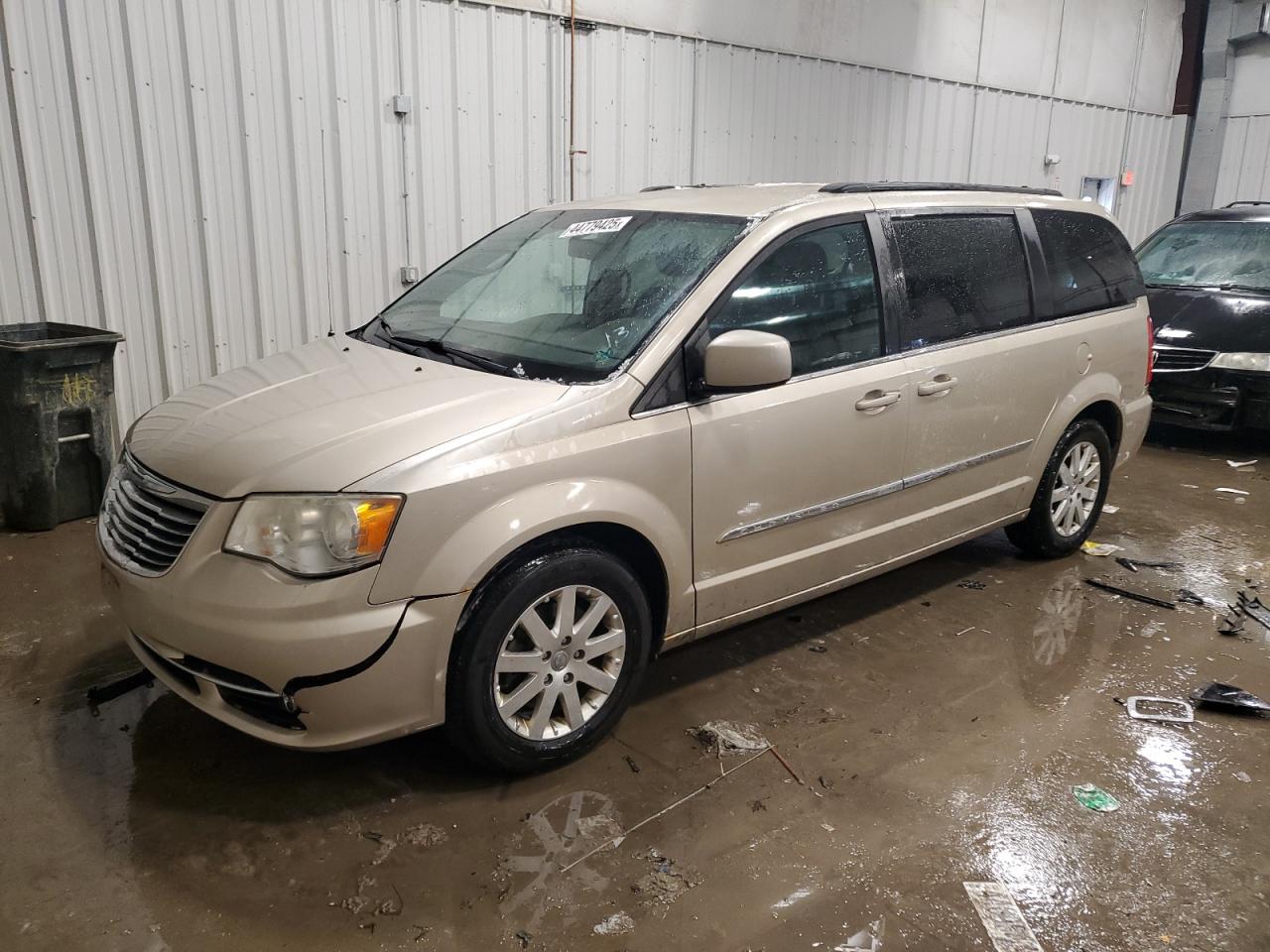 2014 Chrysler Town & Country VIN 2C4RC1BG9ER246668