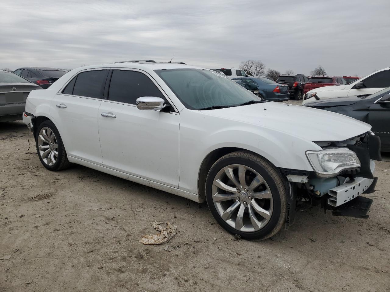2019 Chrysler 300 VIN 2C3CCAEG6KH609791 Copart auction photo, rear end / front end damage thumbnail 4