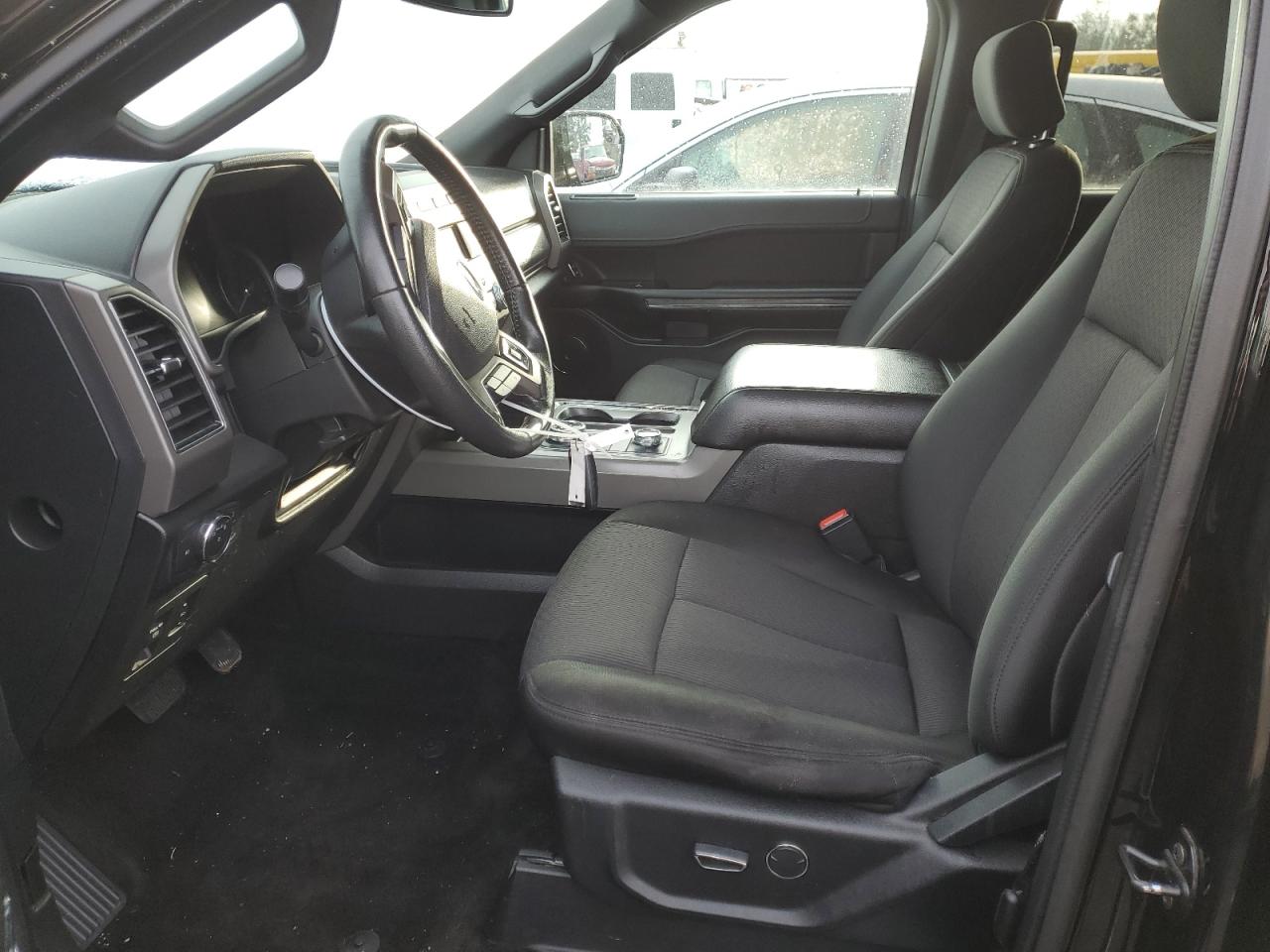 2018 Ford Expedition VIN 1FMJU1JT7JEA35559 Copart auction photo, front end damage thumbnail 7