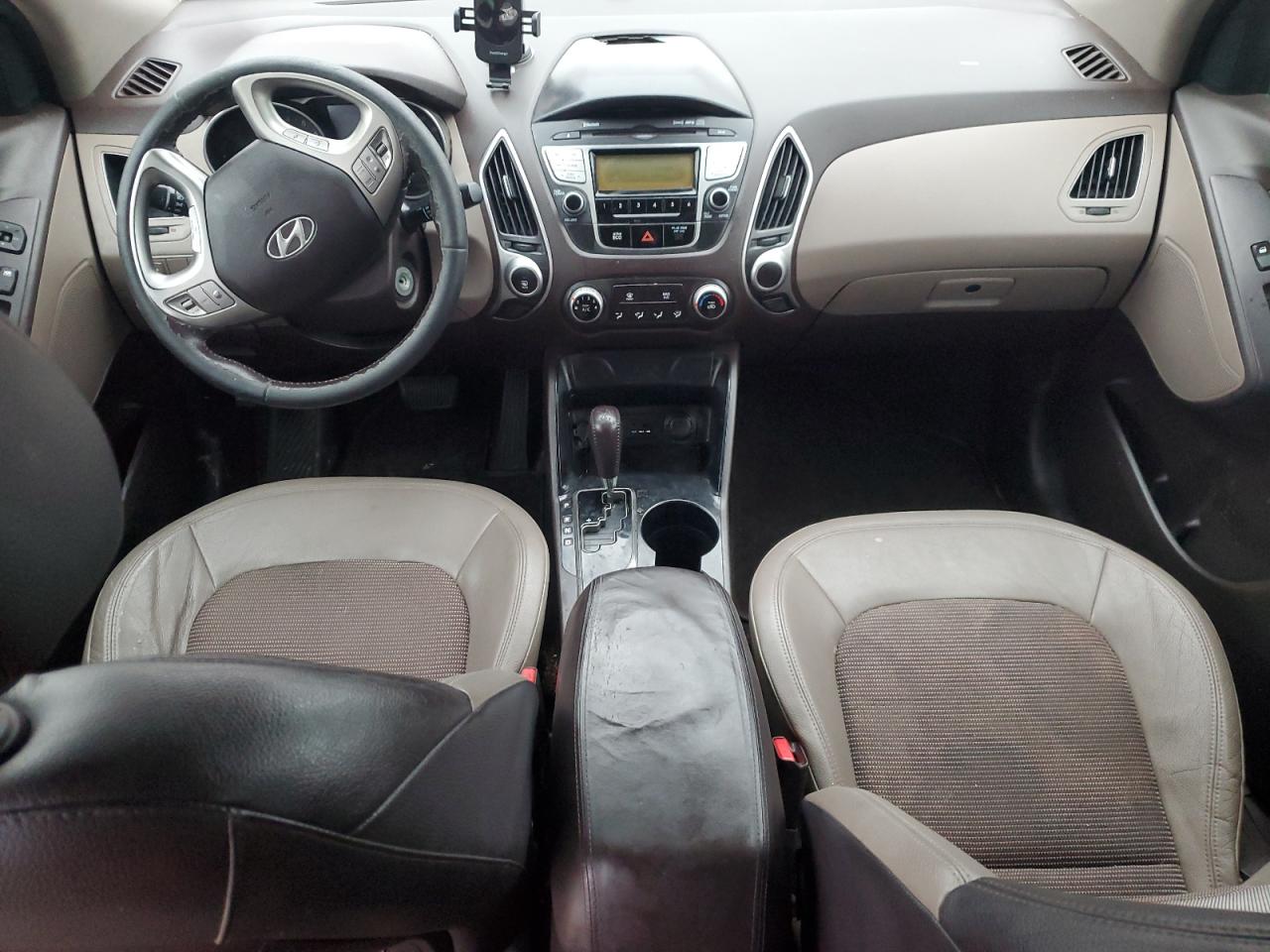 2012 Hyundai Tucson VIN KM8JU3AC4CU374848 Copart auction photo, front end / minor dent/scratches damage thumbnail 8