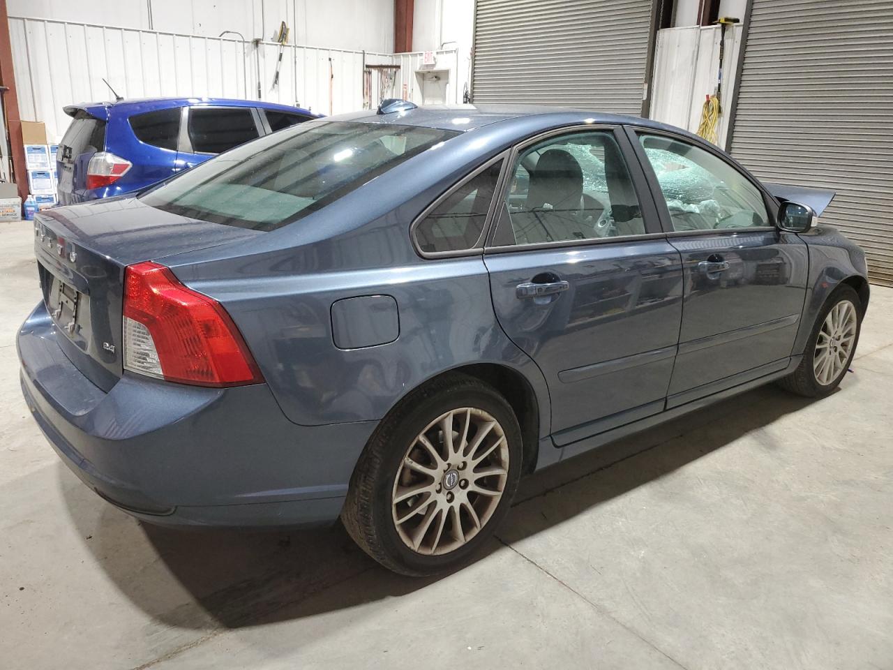 2010 Volvo S40 VIN YV1390MS2A2494697 Copart auction photo, front end damage thumbnail 3