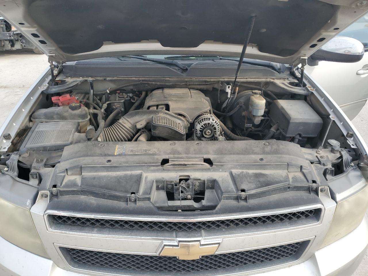 2011 Chevrolet Avalanche VIN 3GNMCEE06BG126464 Copart auction photo, minor dent/scratches damage thumbnail 11