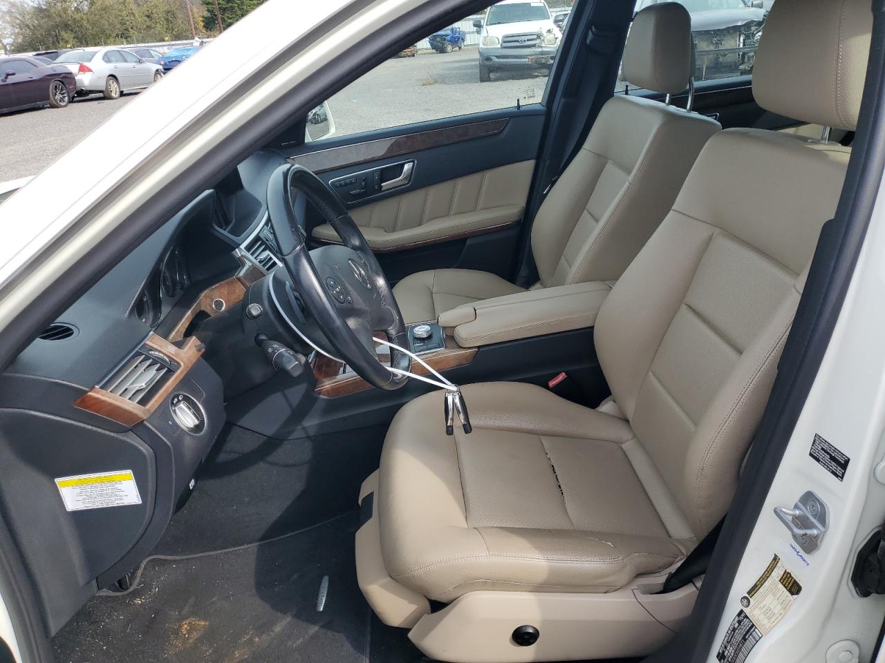 2012 Mercedes-Benz E-klasse VIN WDDHF5KB0CA559873 Copart auction photo, front end damage thumbnail 7