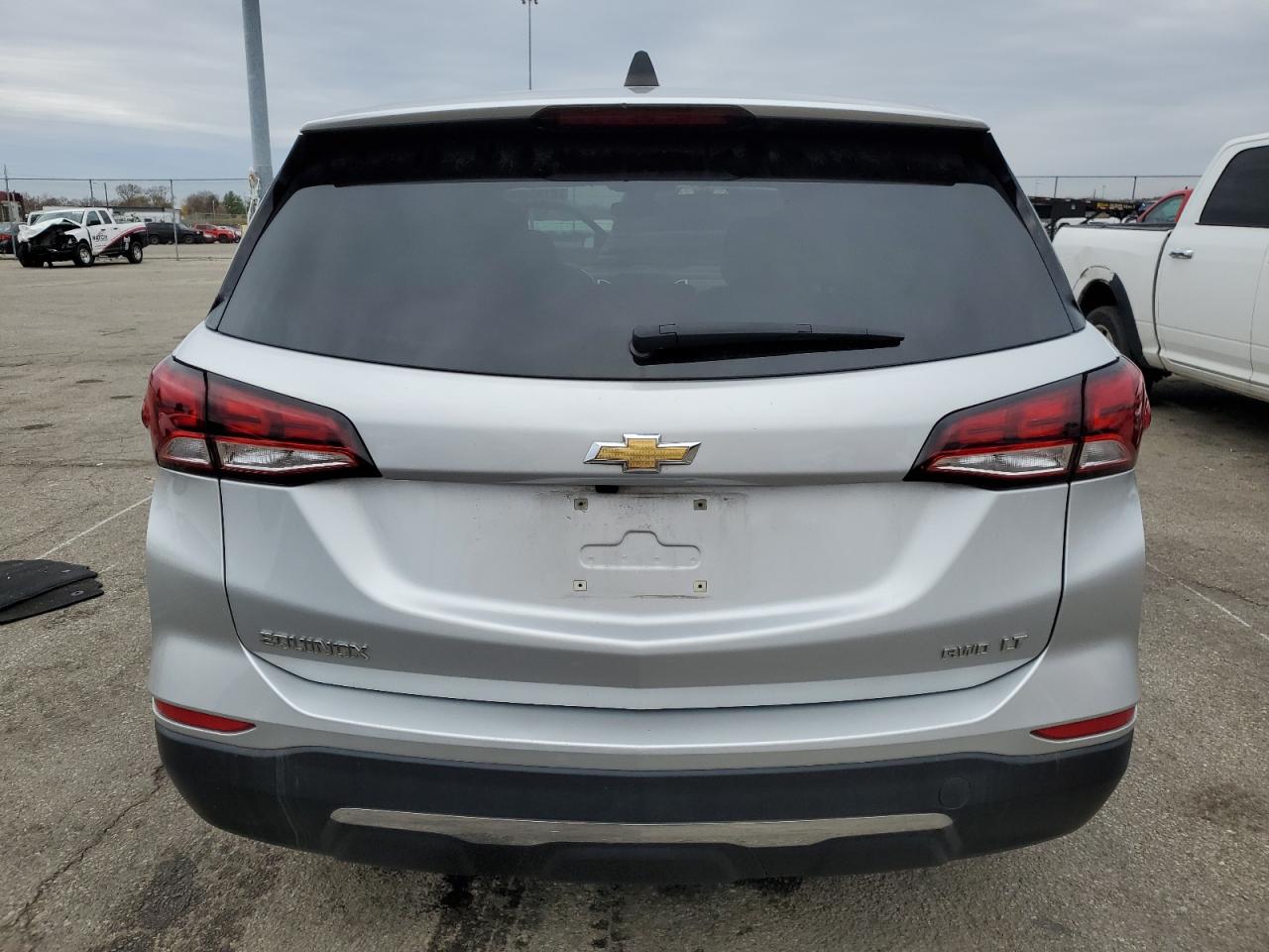 2022 Chevrolet Equinox VIN 3GNAXUEV5NL194845 Copart auction photo, front end damage thumbnail 6