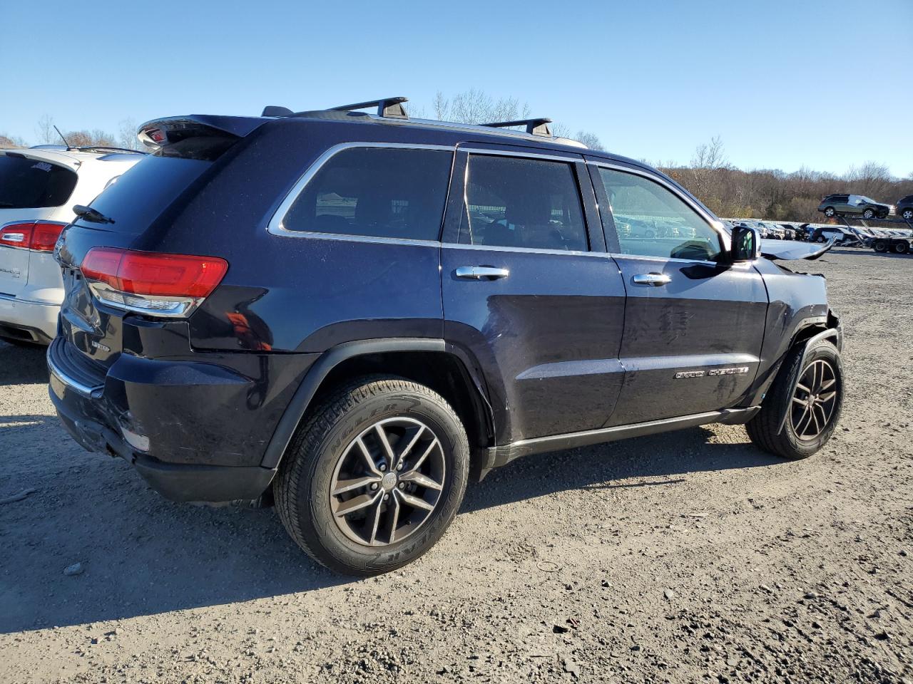 2017 Jeep Grand Cherokee VIN 1C4RJFBG3HC885063 Copart auction photo, front end damage thumbnail 3
