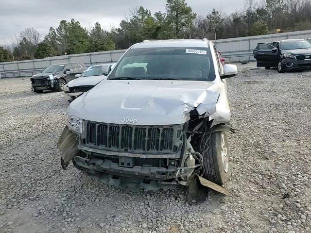 2011 Jeep Grand Cherokee VIN 1J4RR4GG0BC669128 Copart auction photo, front end / side damage thumbnail 12