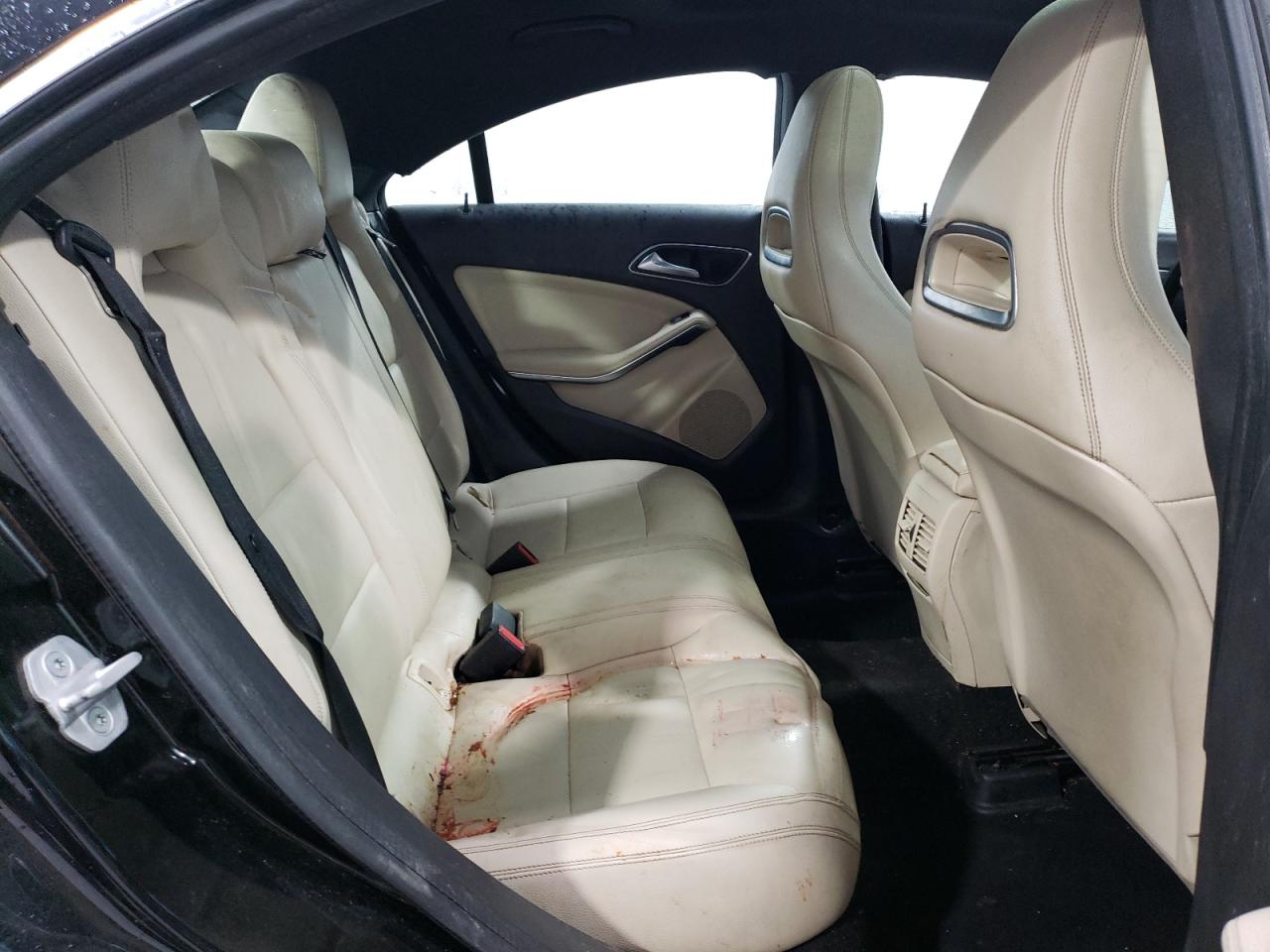 2014 Mercedes-Benz CLA-klasse VIN WDDSJ4GBXEN076135 Copart auction photo, all over damage thumbnail 10