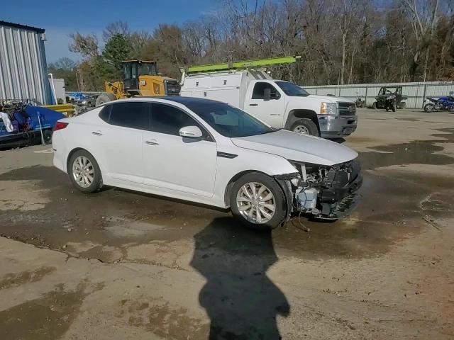 2015 KIA Optima VIN 5XXGN4A70FG507930 Copart auction photo, front end / minor dent/scratches damage thumbnail 14