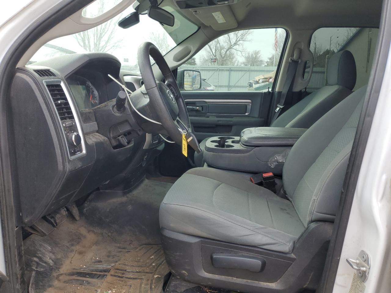2019 RAM 1500 VIN 1C6RR7GT6KS614121 Copart auction photo, front end / minor dent/scratches damage thumbnail 7