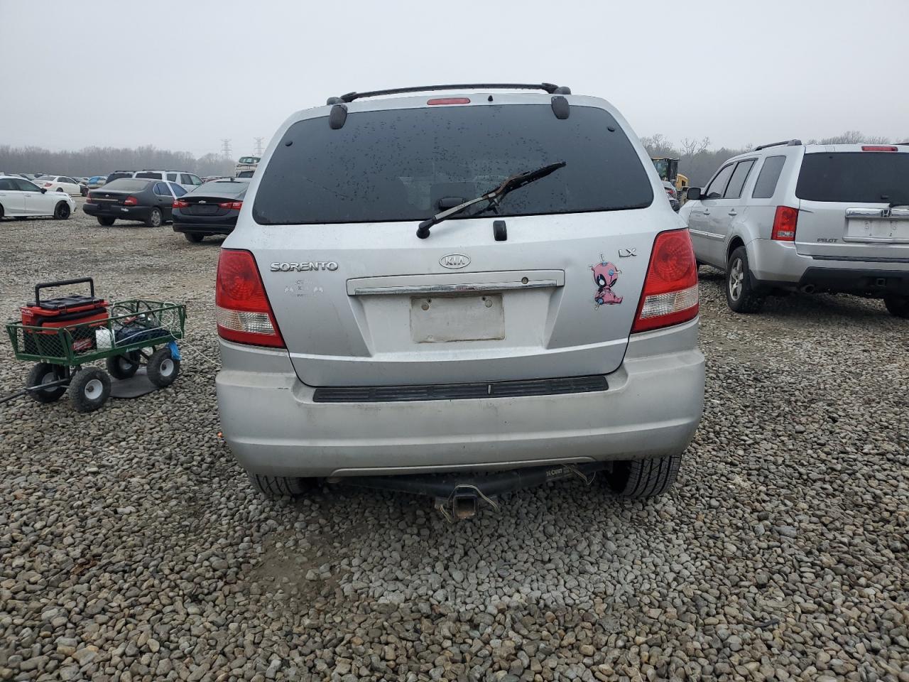 2005 KIA Sorento VIN KNDJD733755497212 Copart auction photo, front end damage thumbnail 6