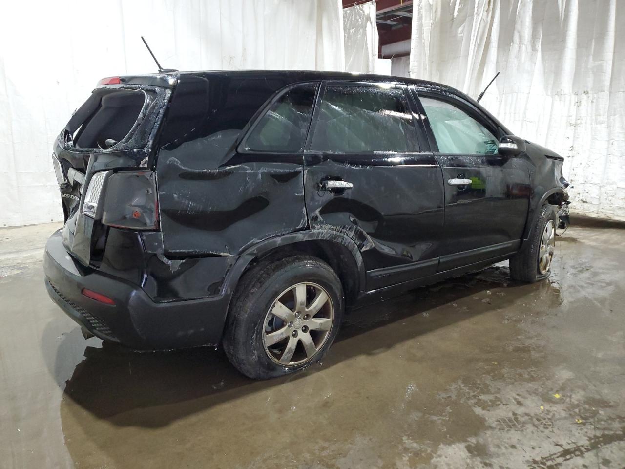 2011 KIA Sorento VIN 5XYKT3A19BG051244 Copart auction photo, all over damage thumbnail 3