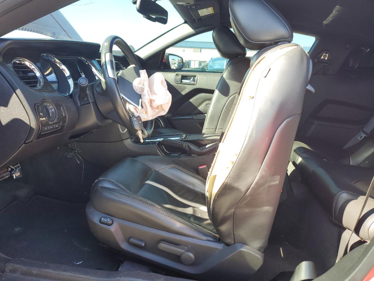 2011 Ford Mustang VIN 1ZVBP8CF0B5100542 Copart auction photo, front end / side damage thumbnail 7