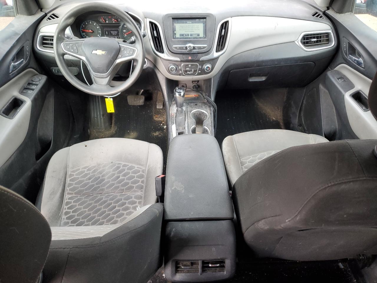 2018 Chevrolet Equinox VIN 2GNAXSEV0J6300556 Copart auction photo, front end / hail damage thumbnail 8