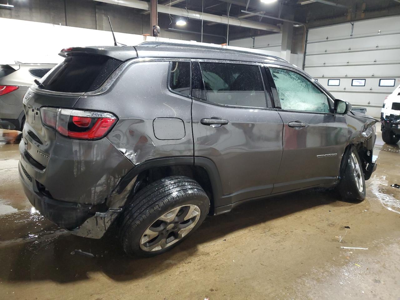2018 Jeep Compass VIN 3C4NJDCB0JT393316 Copart auction photo, all over damage thumbnail 3