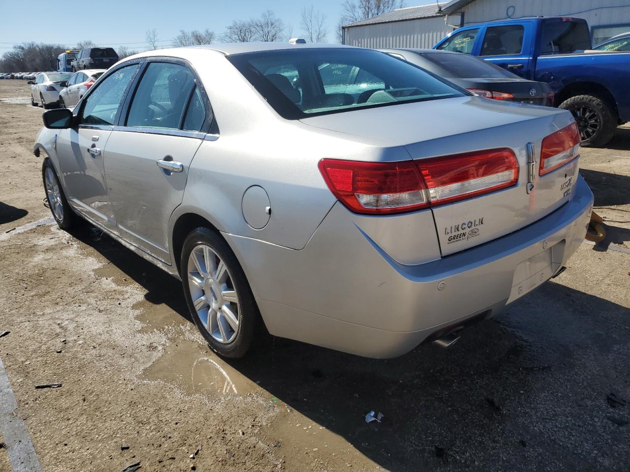 2010 Lincoln MKZ VIN 3LNHL2JC6AR601182 Copart auction photo, front end / minor dent/scratches damage thumbnail 2