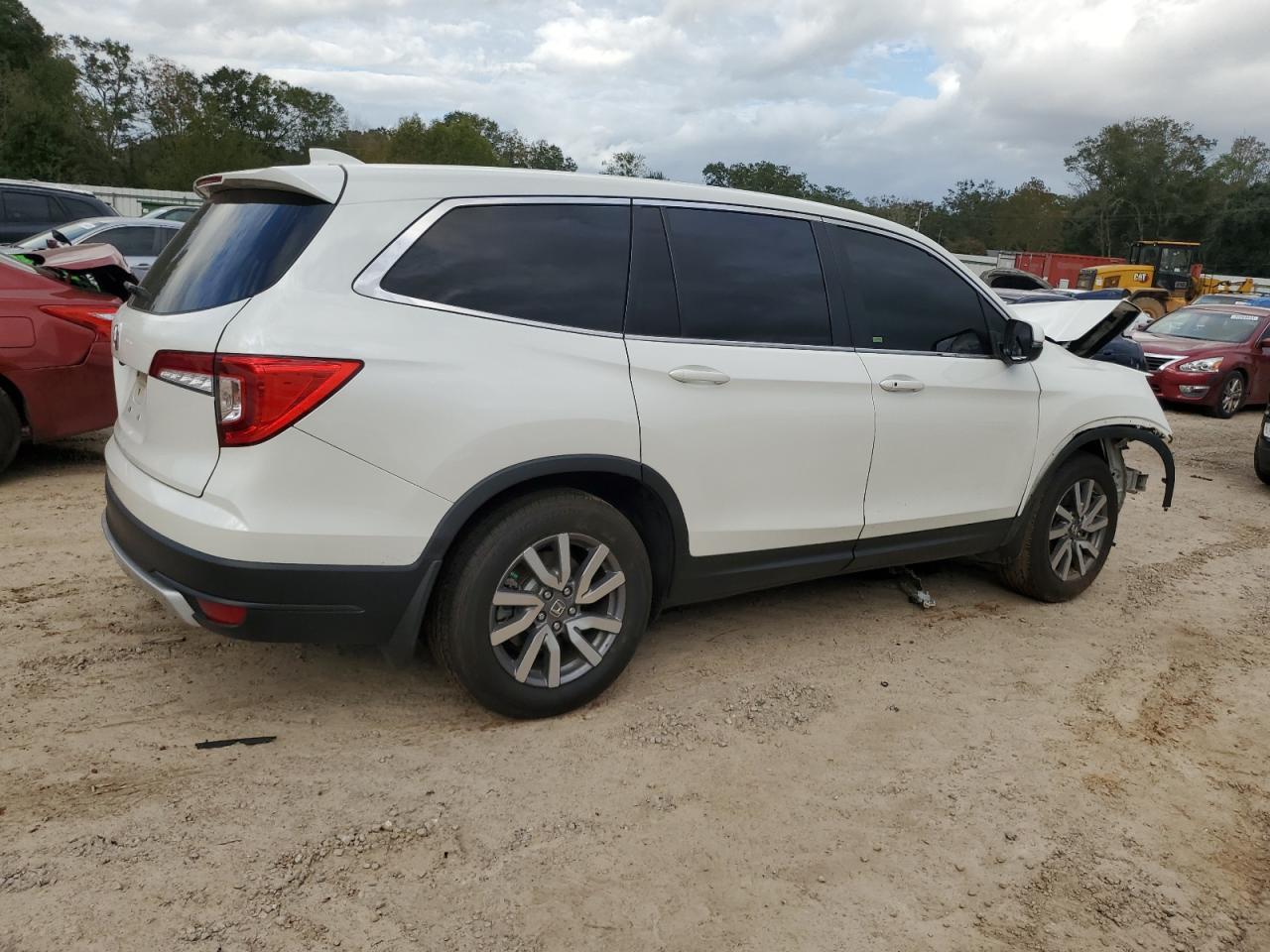 2019 Honda Pilot VIN 5FNYF5H43KB007793 Copart auction photo, frame damage damage thumbnail 3
