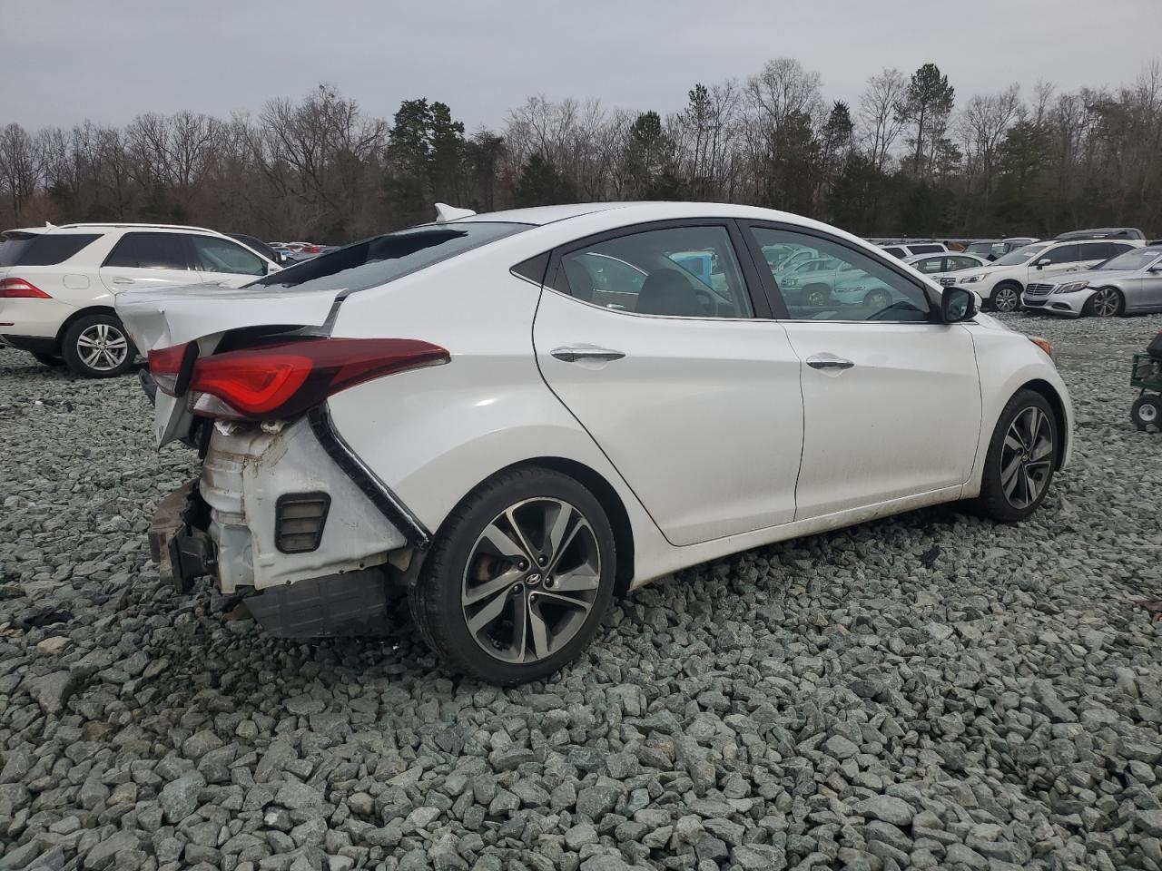 2015 Hyundai Elantra VIN 5NPDH4AEXFH640241 Copart auction photo, rear end / side damage thumbnail 3