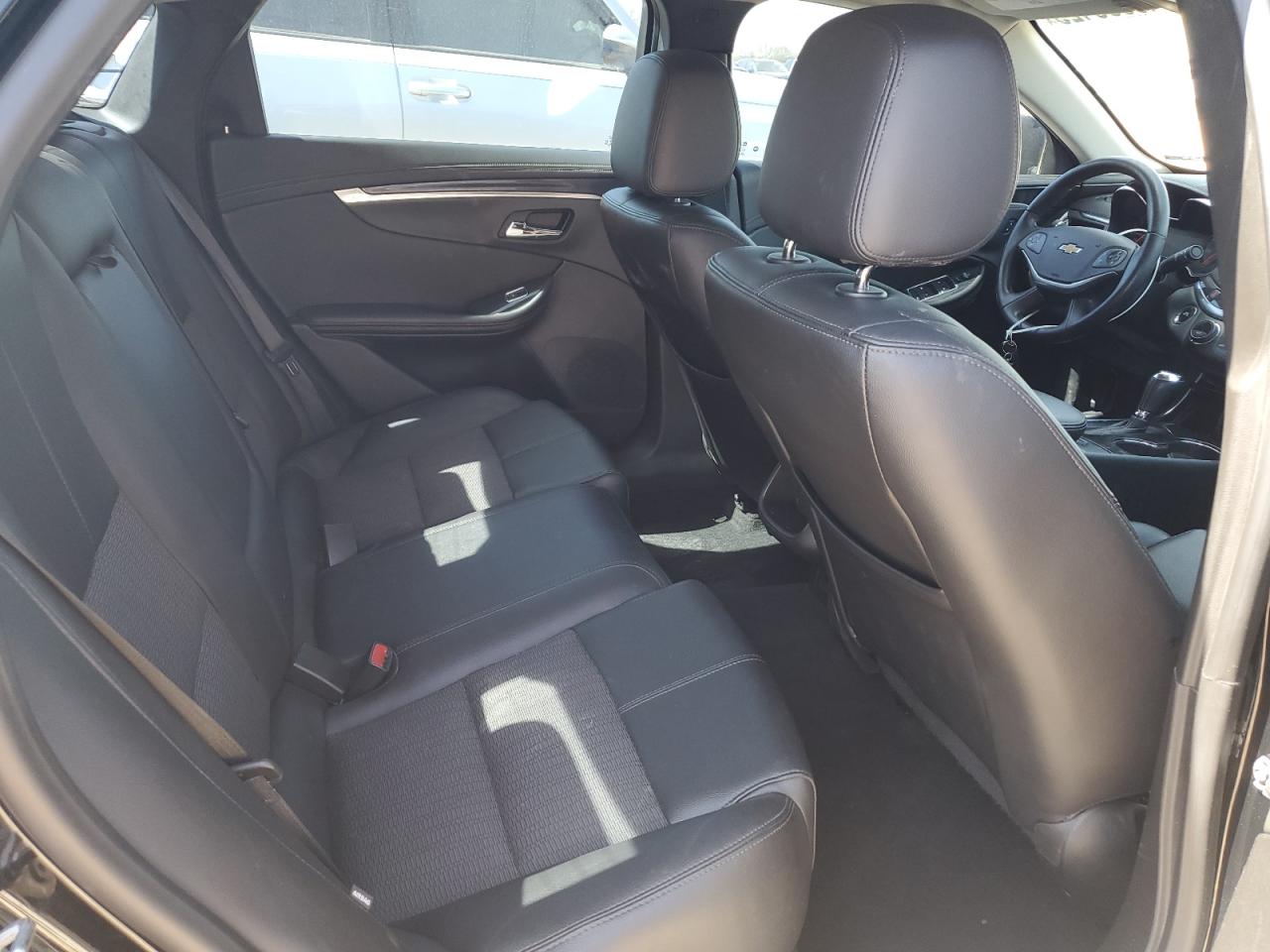 2019 Chevrolet Impala VIN 1G11Z5SA3KU135622 Copart auction photo, front end damage thumbnail 10