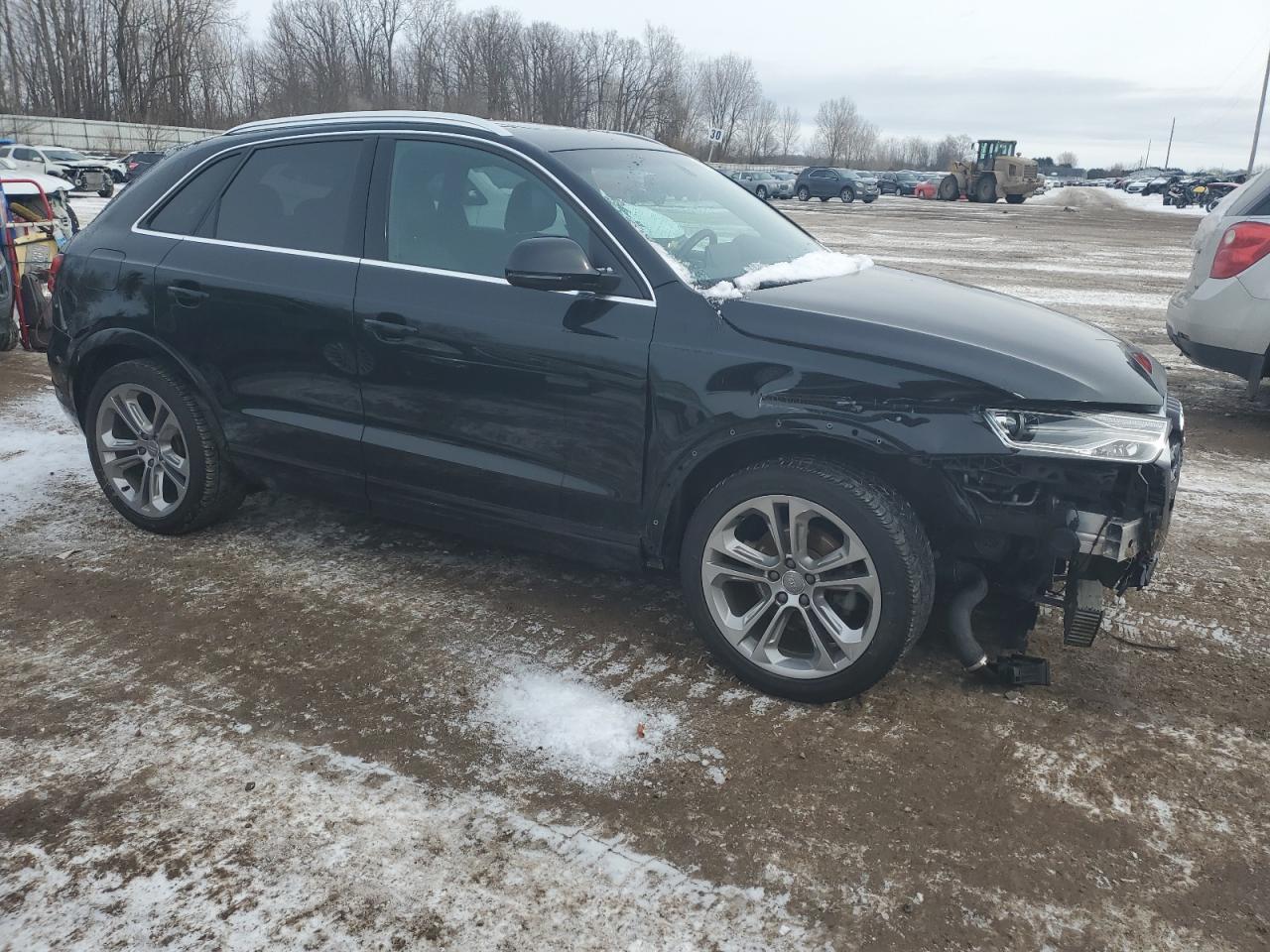 2016 Audi Q3 VIN WA1EFCFSXGR008122 Copart auction photo, front end / side damage thumbnail 4