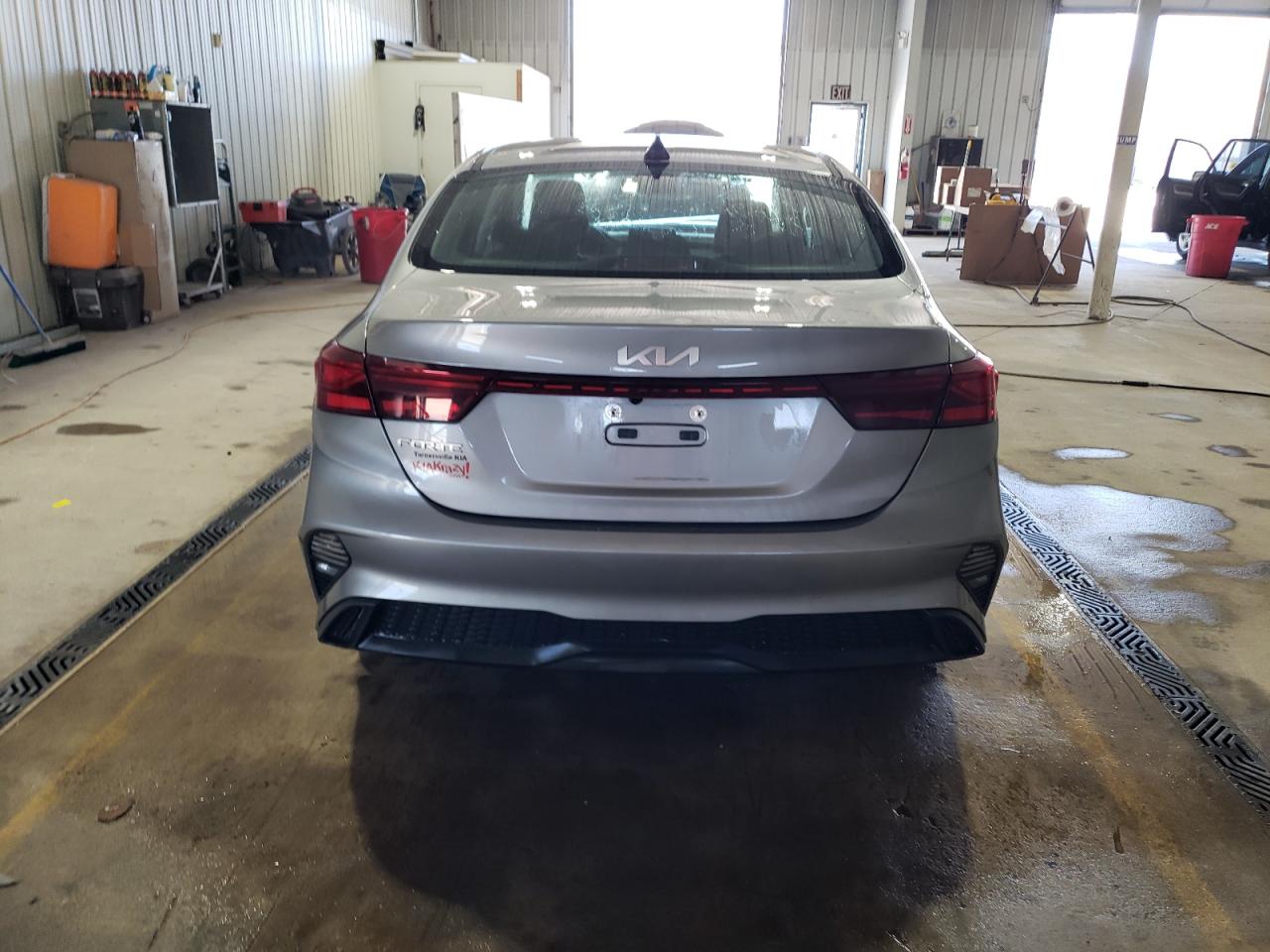 2023 KIA Forte VIN 3KPF24AD6PE543402 Copart auction photo, front end damage thumbnail 6