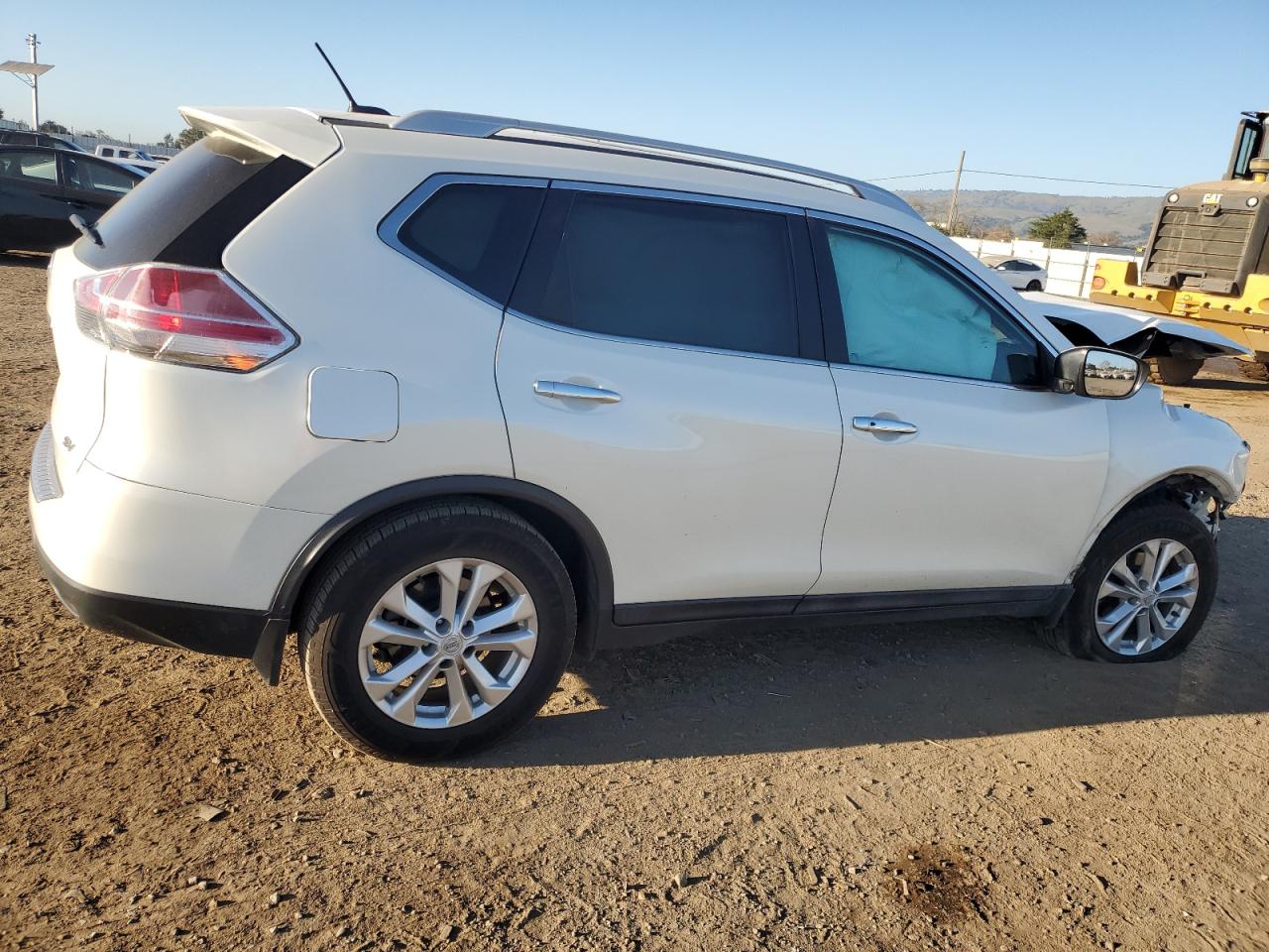 2016 Nissan Rogue VIN 5N1AT2MT4GC851802 Copart auction photo, front end damage thumbnail 3