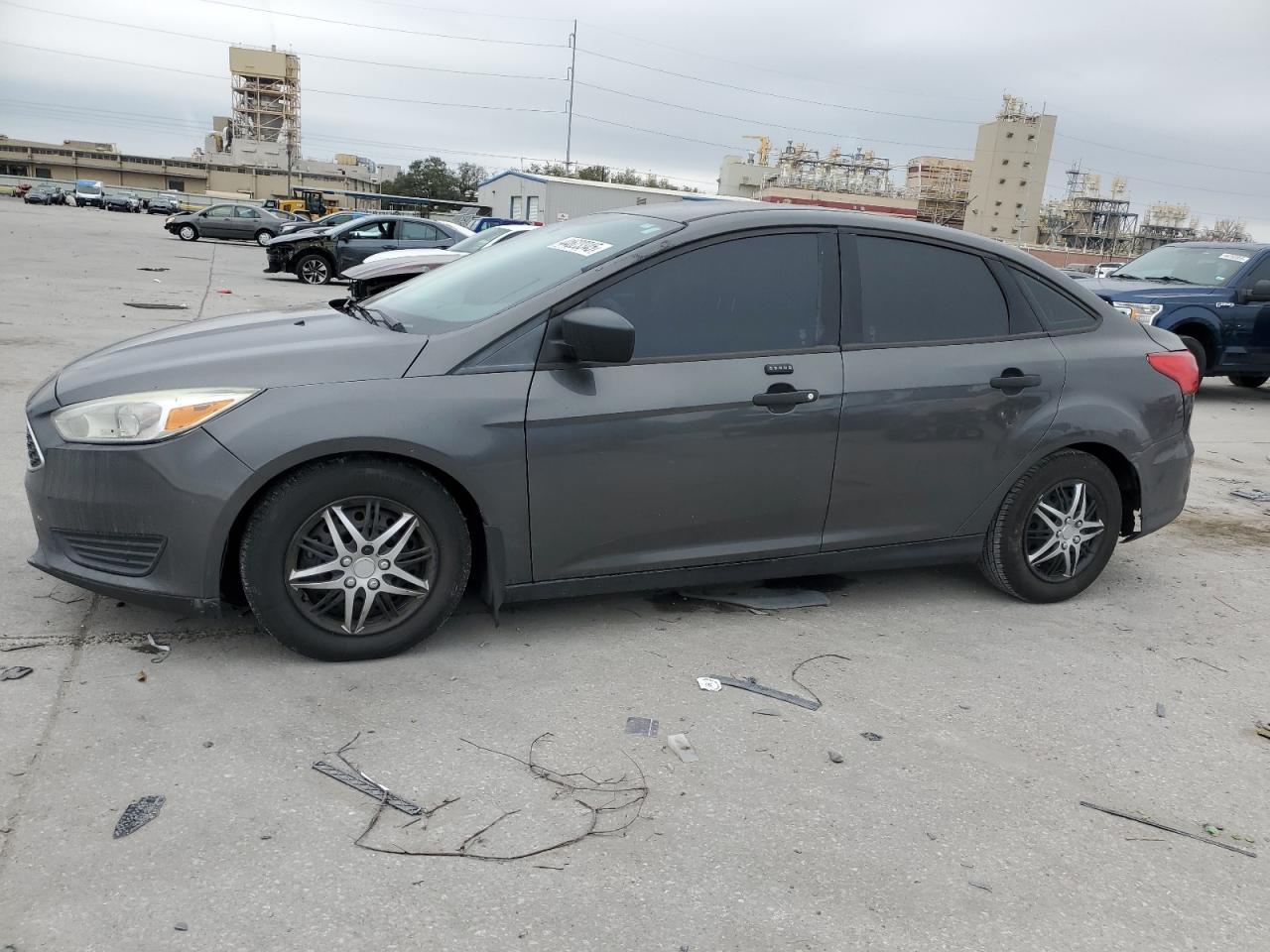 2016 Ford Focus VIN 1FADP3E21GL230461