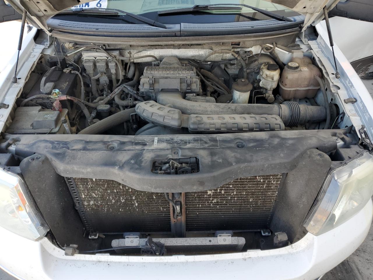 2006 Ford F-150 VIN 1FTPX14VX6KD87207 Copart auction photo, front end / side damage thumbnail 11