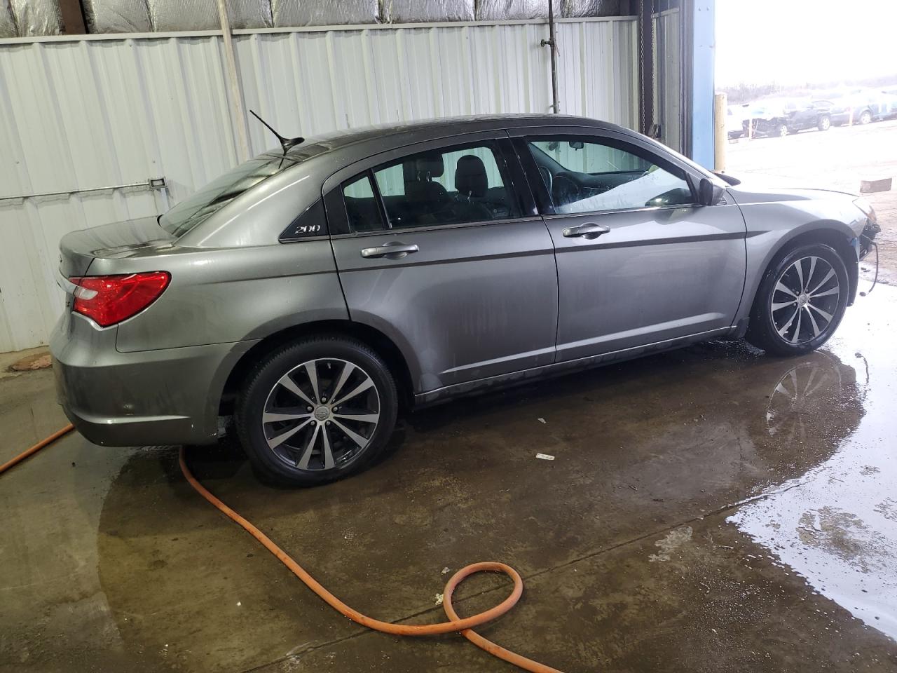 2013 Chrysler 200 VIN 1C3CCBBG2DN737921 Copart auction photo, front end damage thumbnail 3