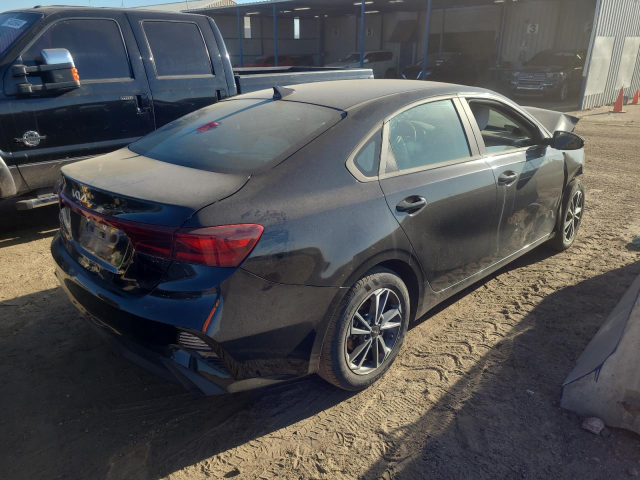 2023 KIA Forte VIN 3KPF24AD3PE554888 Copart auction photo, front end damage thumbnail 3