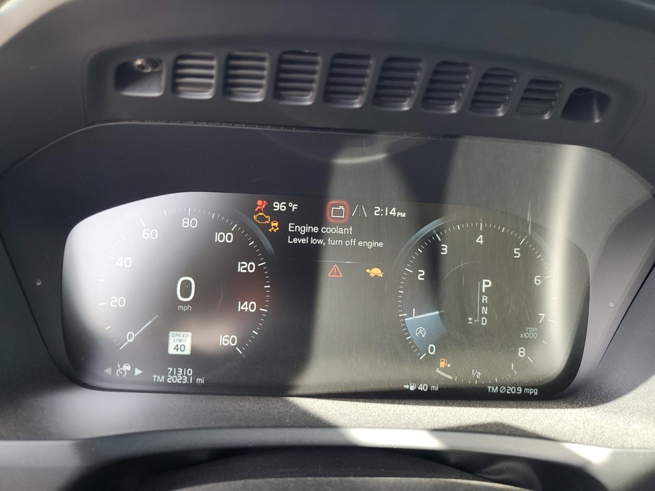 2016 Volvo XC90 VIN YV4A22PK9G1093880 Copart auction photo, front end damage thumbnail 9
