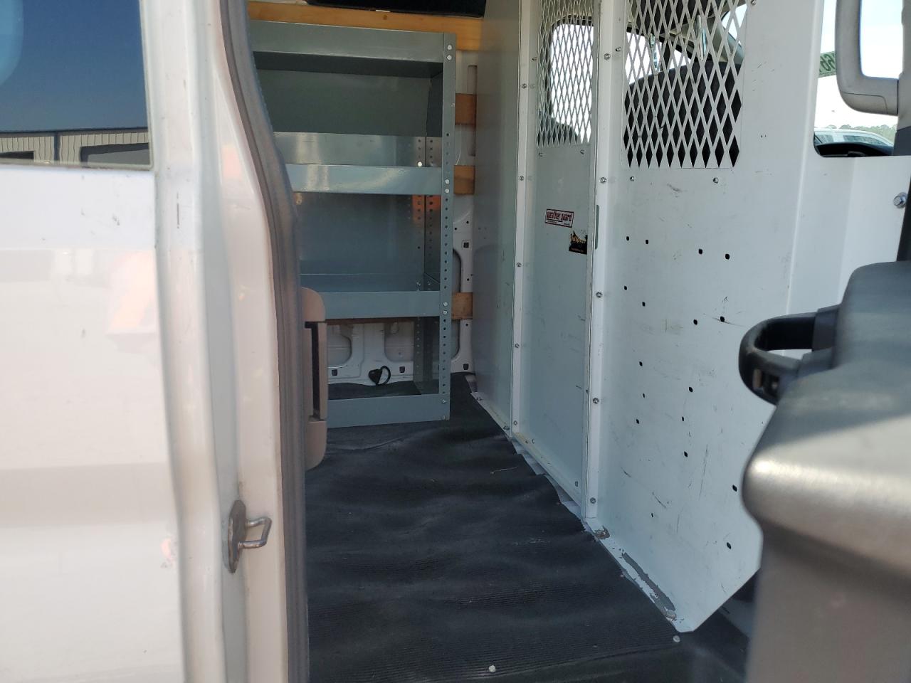 2015 Ford Transit VIN 1FTNR1ZM7FKA68526 Copart auction photo, front end damage thumbnail 11