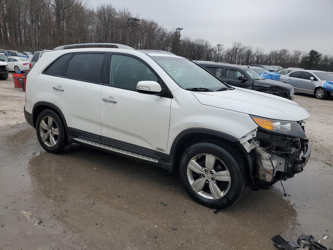 2012 KIA Sorento VIN 5XYKUDA27CG245669 Copart auction photo, front end damage thumbnail 4