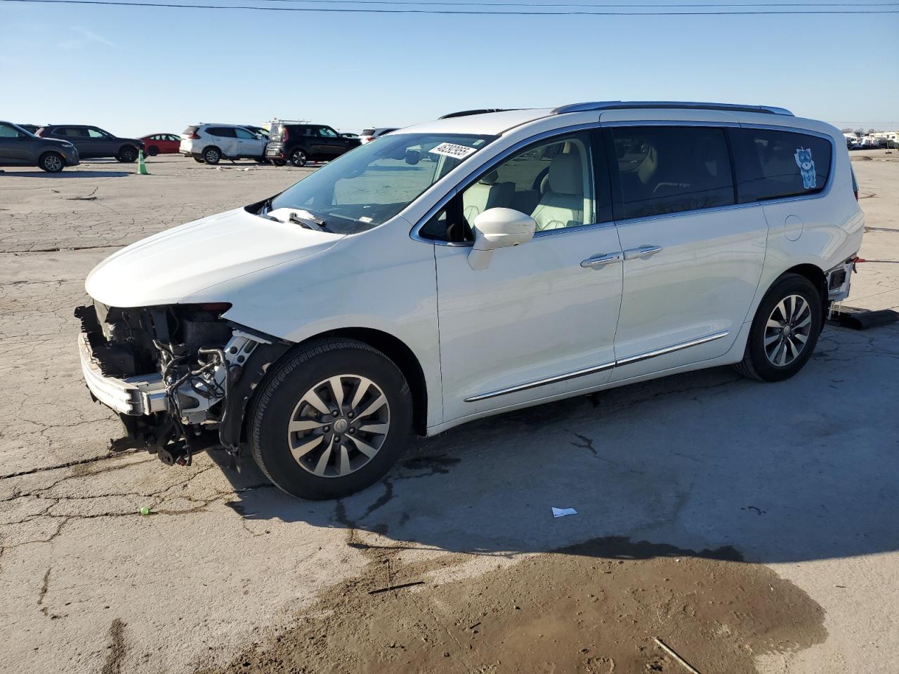 2020 Chrysler Pacifica VIN 2C4RC1EG8LR234813
