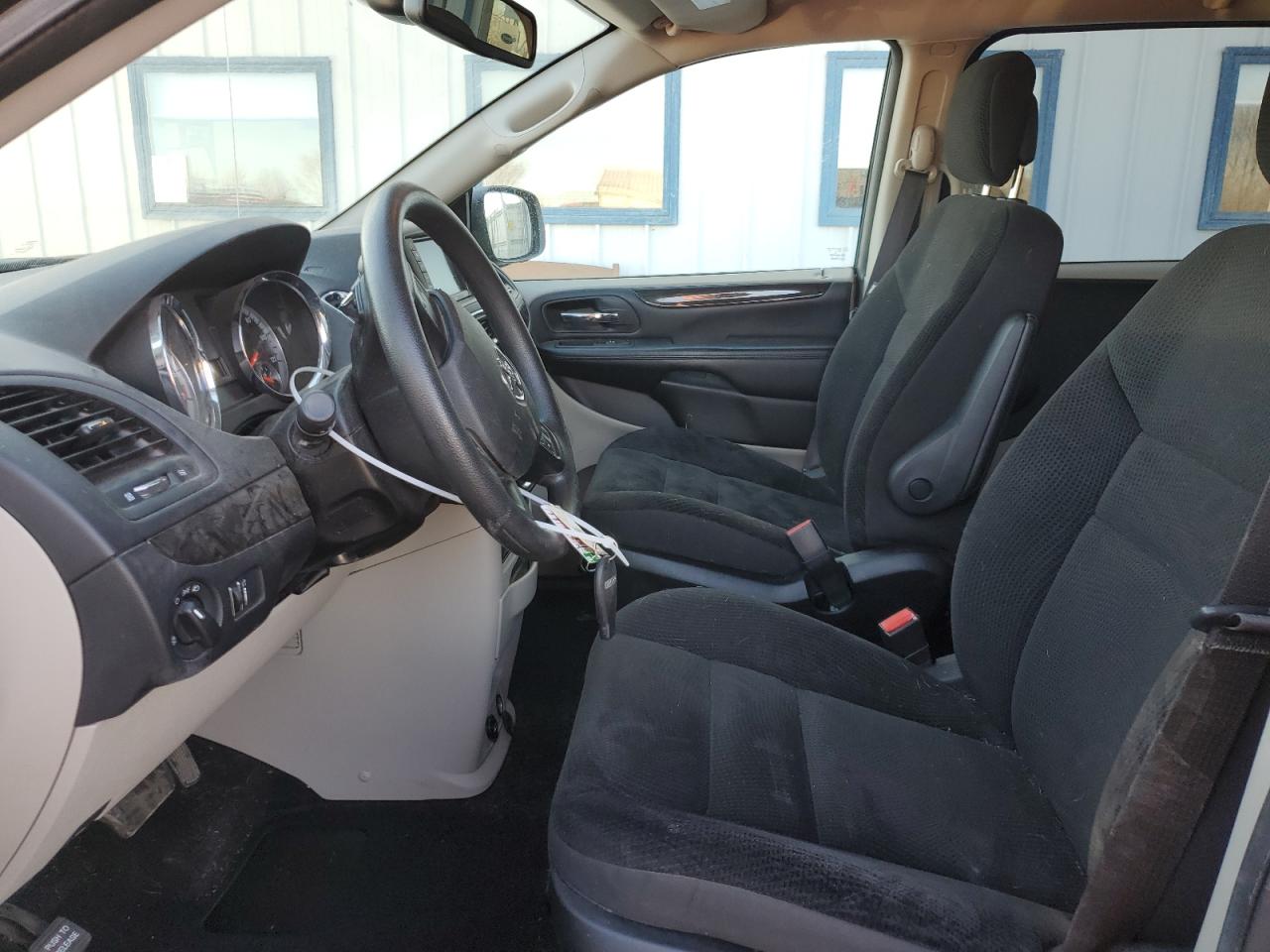 2019 Dodge Caravan VIN 2C4RDGBG0KR596430 Copart auction photo, rear end / minor dent/scratches damage thumbnail 7